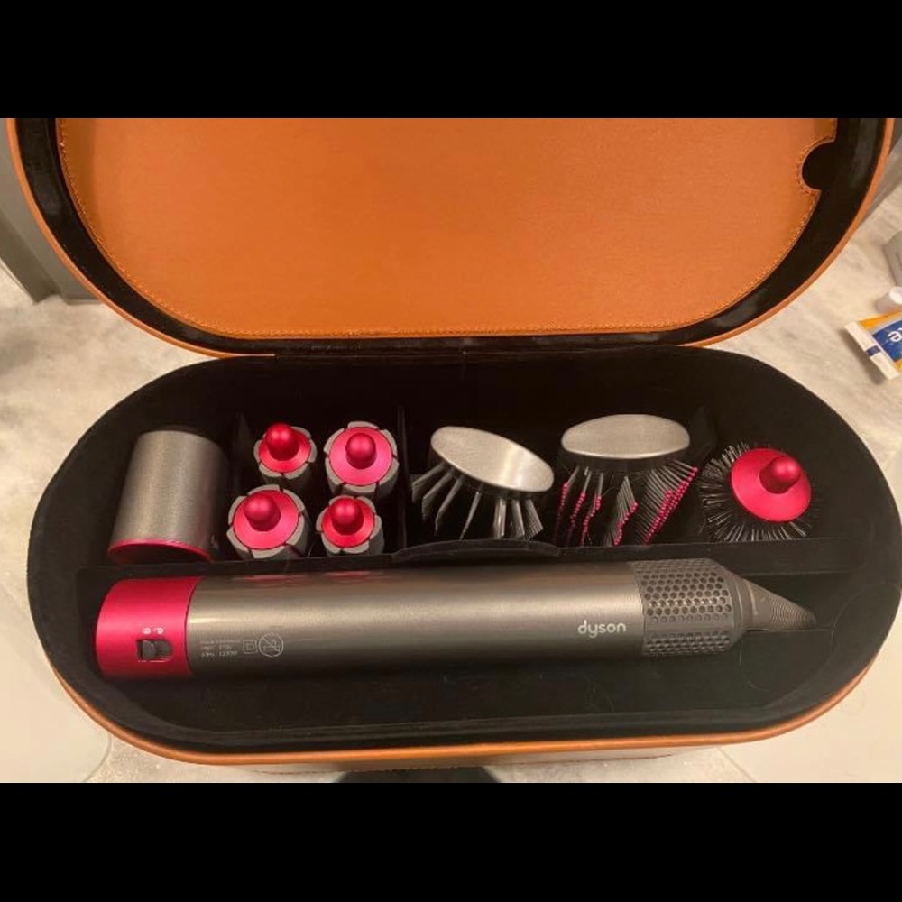 Dyson Airwrap Complete Styler